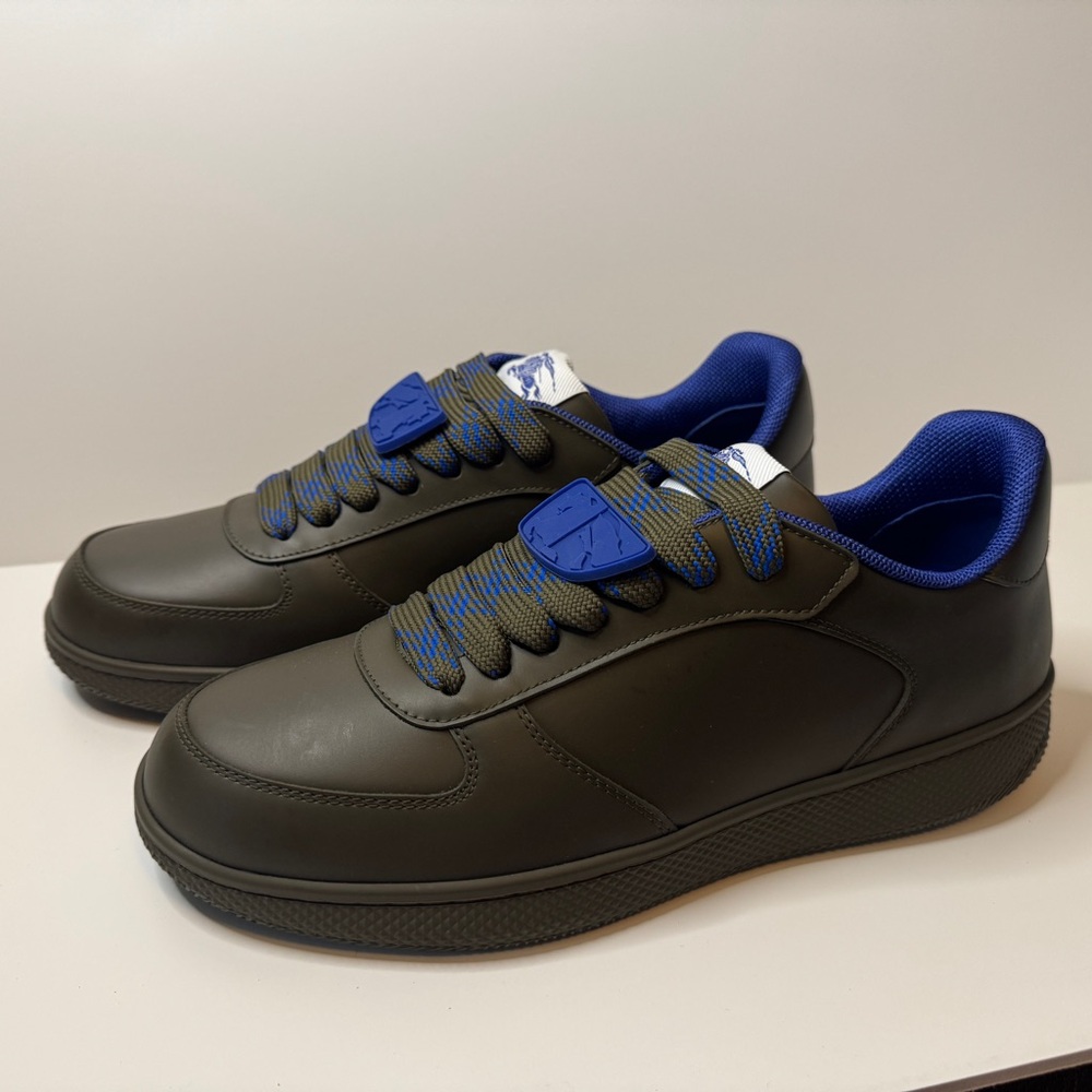 Burberry Terrace Leather Low Top Men’s Sneakers Size 9.5 - Picture 2 of 16